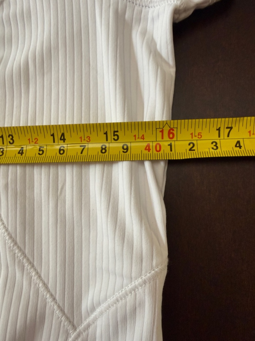 NWT Spyder White Ribbed Short Sleeve Athletic Tee Size Small - Picture 15 of 16